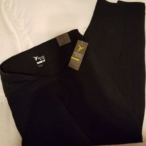 Old Navy Go Dry Active workout leggings. NWT